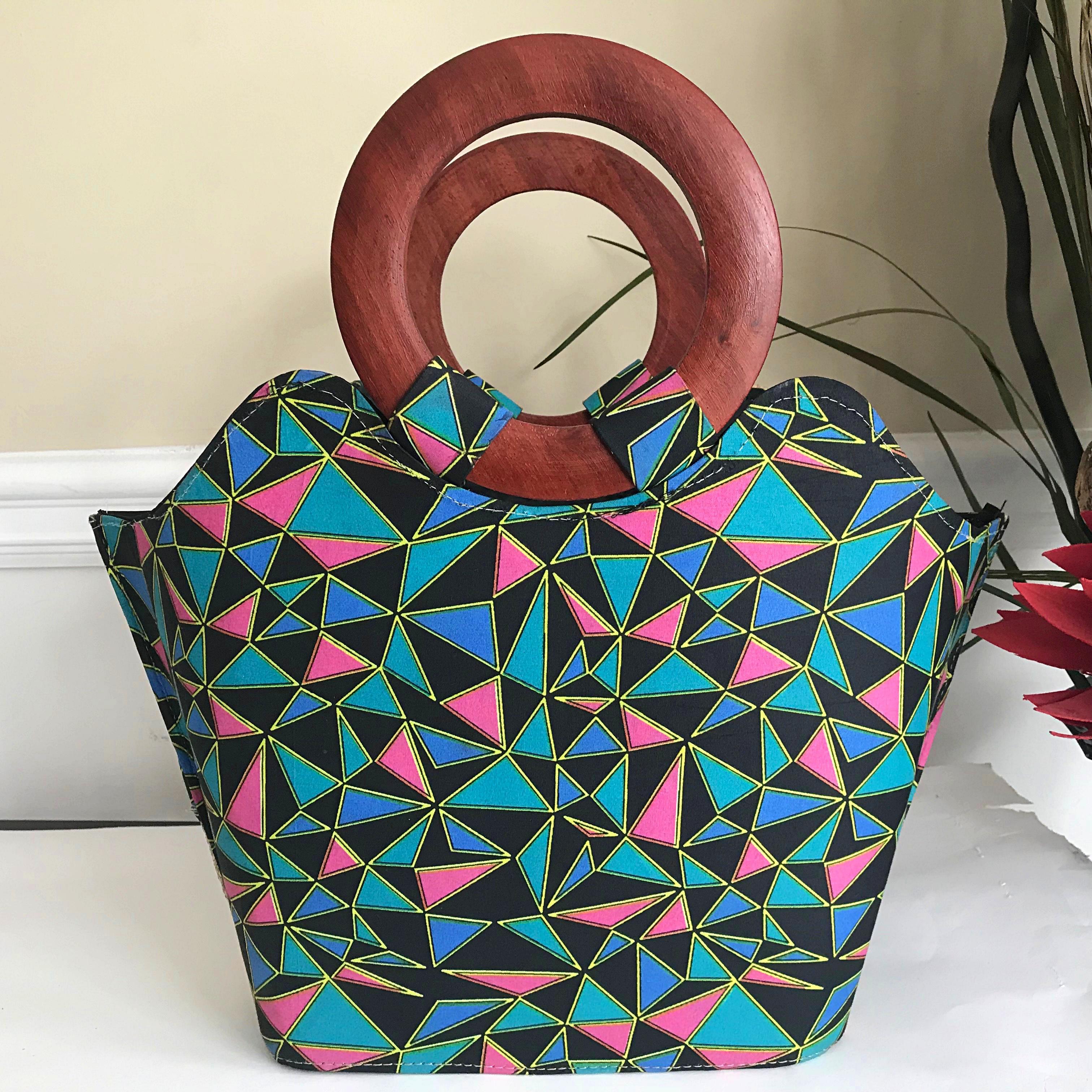 Abayomi Hand Woven Raffia Fibers African Basket Bag with Wood Handle - Green